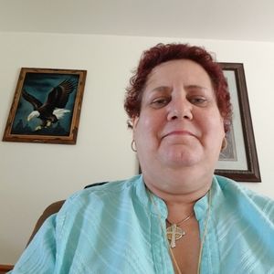 Meet your Posher, Debra